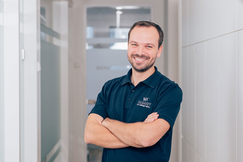 Zahnarzt Vaihingen - Portrait von Valentin Wenninger